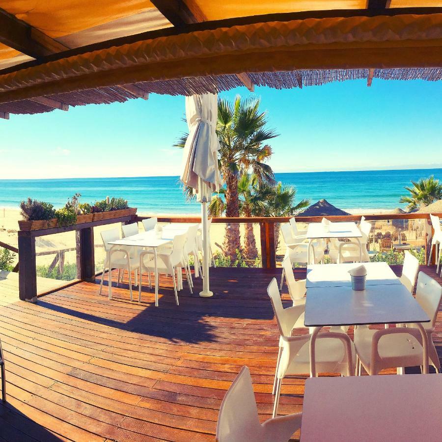 Dolphin Aroeira Beach Villa Шарнека Экстерьер фото